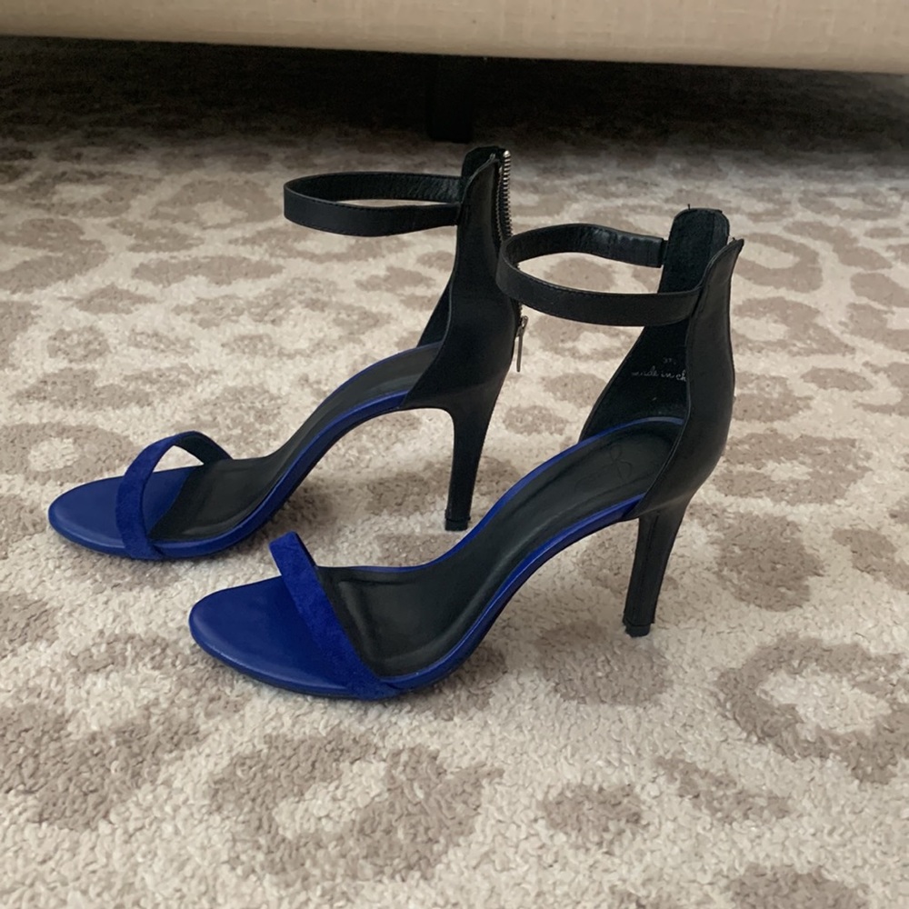 Joie Abbott ankle strap sandals